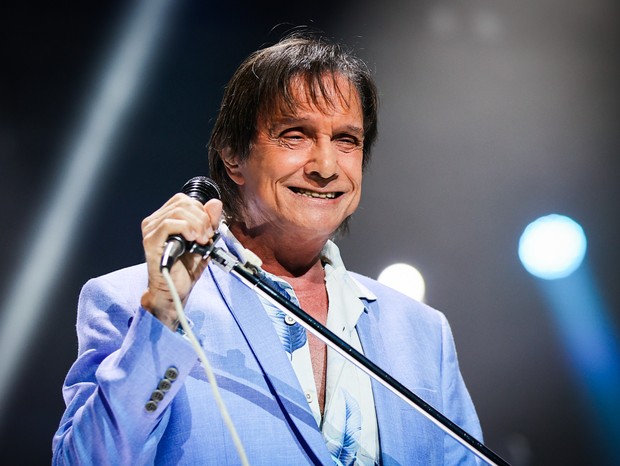 Roberto Carlos faz show em SP (Foto: Manuela Scarpa/BrazilNews)