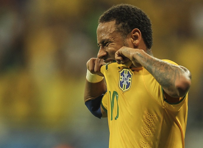 Neymar Brasil x Peru (Foto: EFE)