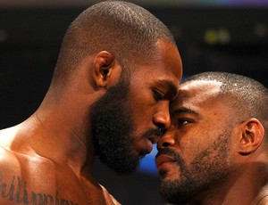 Jon Jones e Rashad Evans, UFC (Foto: Getty Images)