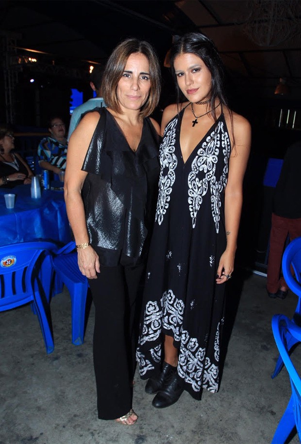 Gloria Pires e a filha Antonia Morais (Foto: Marcello Sá Barretto / AgNews)