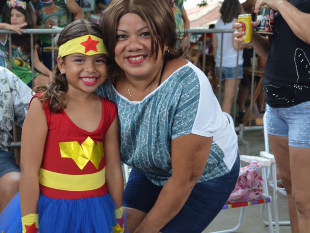 Cineide e a filha Ingridi na Banda do Vai Quem Quer em Porto Velho  (Foto: Sara Cicera/G1)