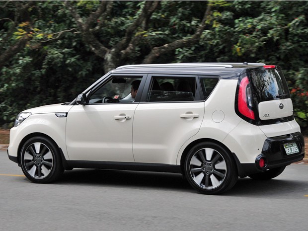 Auto Esporte - Kia Lança Nova Geração Do Soul A Partir De R$ 88,9 Mil