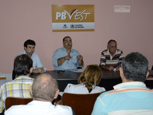 Coordenação se reuniu para fazer uma análise do projeto PBVest na última terça-feira  (Foto: Divulgação/Secom-PB)