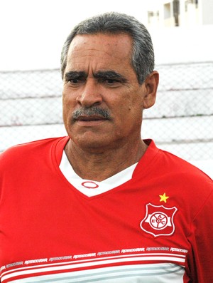 Jairo Santos, técnico do Auto Esporte (Foto: Lucas Barros / Globoesporte.com/pb)