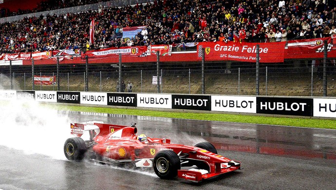 Felipe Massa festa depedida Ferrari (Foto: EFE)