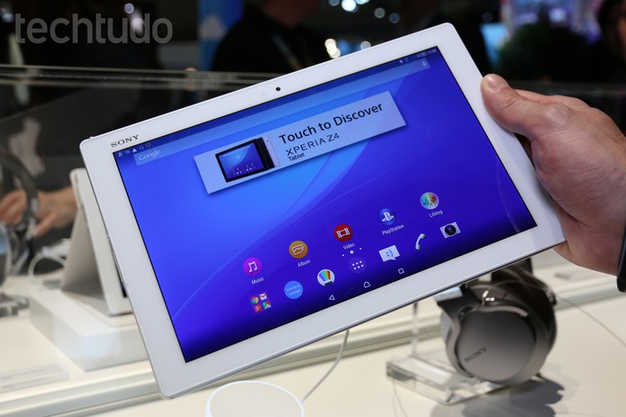 Xperia Z4 Tablet (Foto: Isadora Díaz/TechTudo) Xperia Z4 Tablet (Foto: Isadora Díaz/TechTudo)