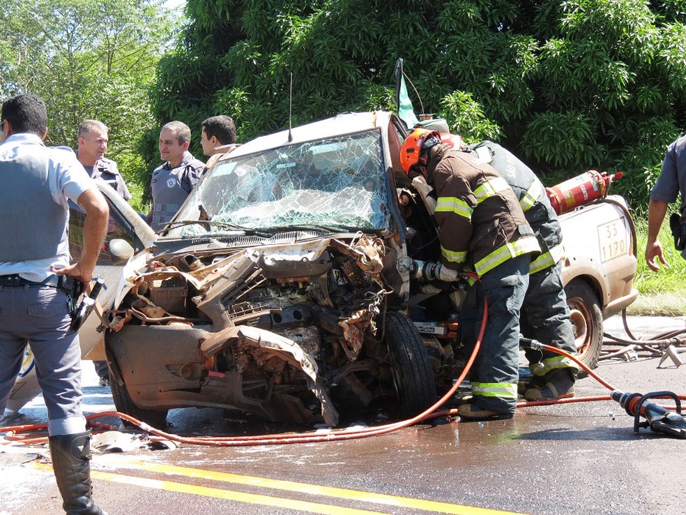 Acidente foi registrado na manhã desta quinta-feira (13), em Dracena (Foto: Jorge Zanoni/Cedida)