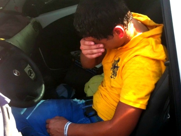 Polícia suspeita que rapaz dormiu ao volante após sair de casa noturna (Foto: Carlos Eduardo Matos/G1 AM)