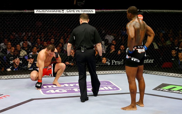 Gian Villante x Ovince Saint Preux UFC 159 (Foto: Getty Images)