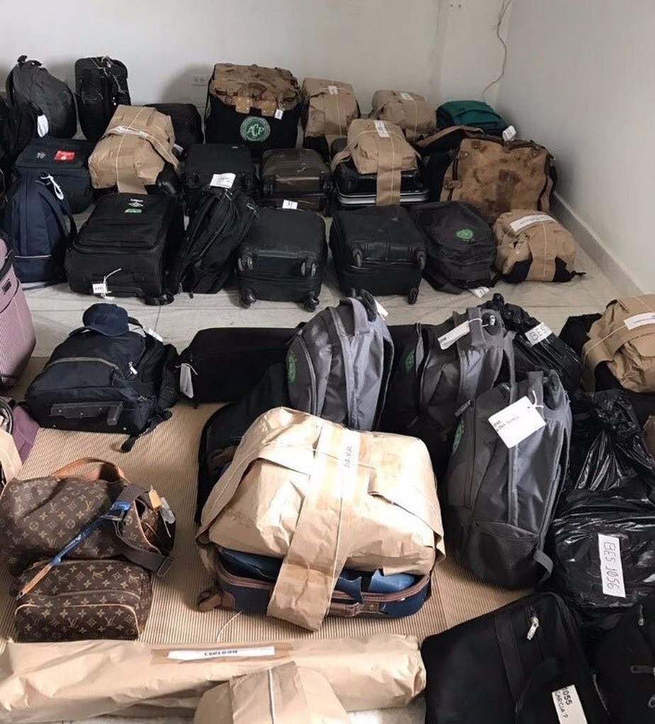 AlÃ­vio e frustraÃ§Ã£o: Chapecoense devolve pertences encontrados em MedellÃ­nÂ 