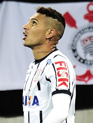 Guerrero é convocado e pode perder jogos decisivos do Corinthians