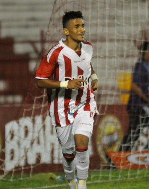 rogério náutico x portuguesa (Foto: Aldo Carneiro / Pernambuco Press)