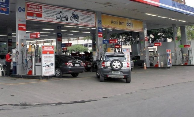 Posto da Torre, em Brasília, funcionava como entreposto de entrega de dinheiro vivo enviado por doleiros a políticos (Foto: Sérgio Marques / O Globo)