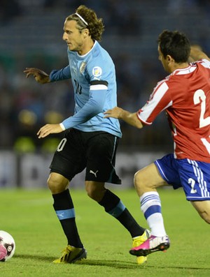 Forlan, Uruguai x Paraguai (Foto: AFP)