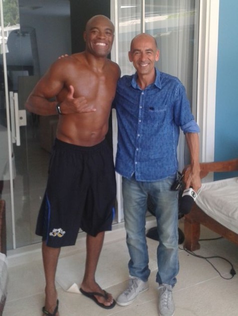 Anderson Silva com Régis Rösing (Foto: Divulgação)