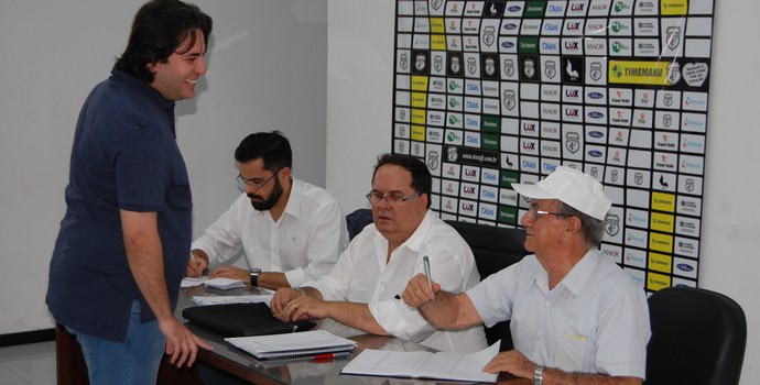 Eleição Conselho Deliberativo do Treze (Foto: Silas Batista / GloboEsporte.com)