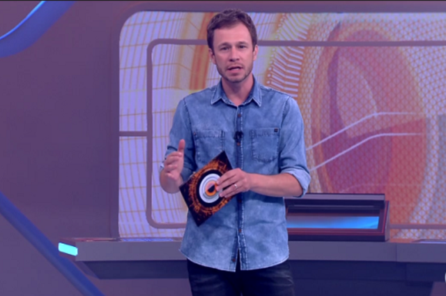 Tiago Leifert no 'Big Brother Brasil' (Foto: Reprodução)