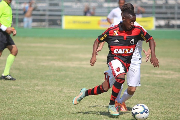 Santos x Flamengo, sub-15 (Foto: Divulgação / Prefeitura de Votorantim)