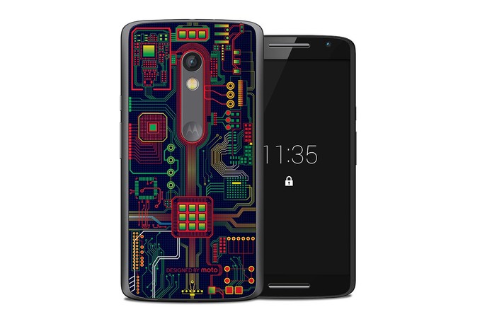 Capinha no modelo Raio X mostra os circuitos internos no smartphone (Foto: Divulgação/Motorola)