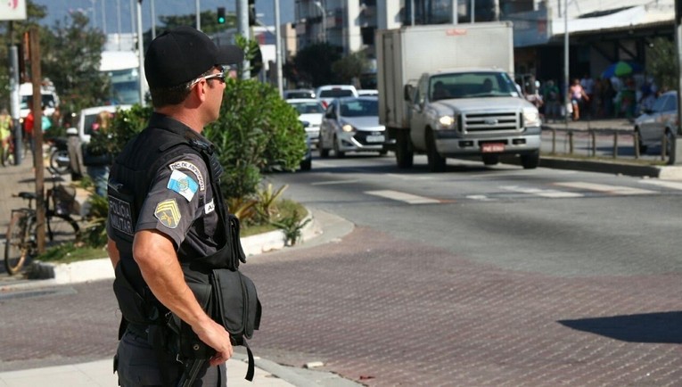 O que o constante aumento da violência no mudo está causando nas pessoas? O que o constante aumento da violência no mudo está causando nas pessoas?