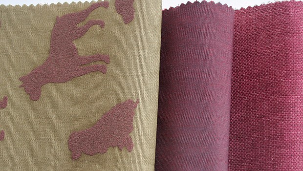 As 37 cores da cartela têxtil serviram de base para a criação destes tecidos, elaborados pelas empresas que fazem parte da DecorHabit (Foto: Divulgação)