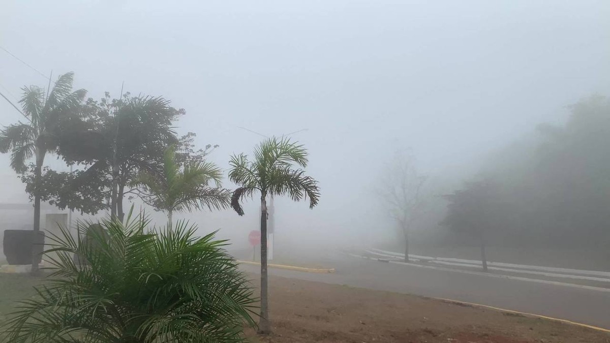 Frente fria muda a paisagem de Chapada dos Guimarães MT Mato Grosso