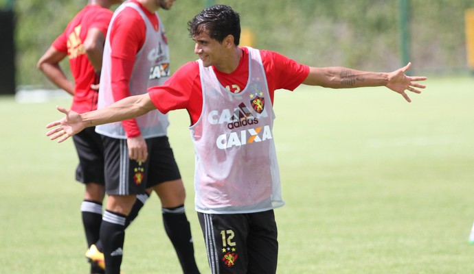 Everton Felipe Sport (Foto: Aldo Carneiro/ Pernambuco Press) Everton Felipe Sport (Foto: Aldo Carneiro/ Pernambuco Press)