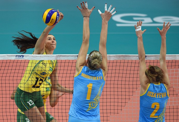 sheilla fabi volei mundial brasil x cazaquistao (Foto: Divulgação/FIVB)