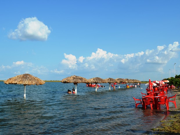 Um lugar paradisíaco em Roraima, onde o descanso e o lazer são opções para os visitantes  (Foto: Neidiana Oliveira/G1)