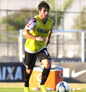 Uruguaio Lodeiro aparece no BID  e já pode estrear contra o Coritiba