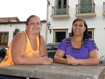 Isabela da Silva e a prima Elaine Rodrigues querem curtir a mostra (Foto: Alex Araújo/G1)