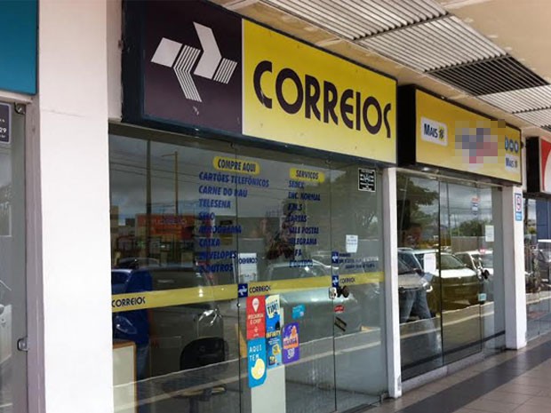 Dulpa assalta agência dos correios em Shopping da capital (Foto: Walter Paparazzo/G1)