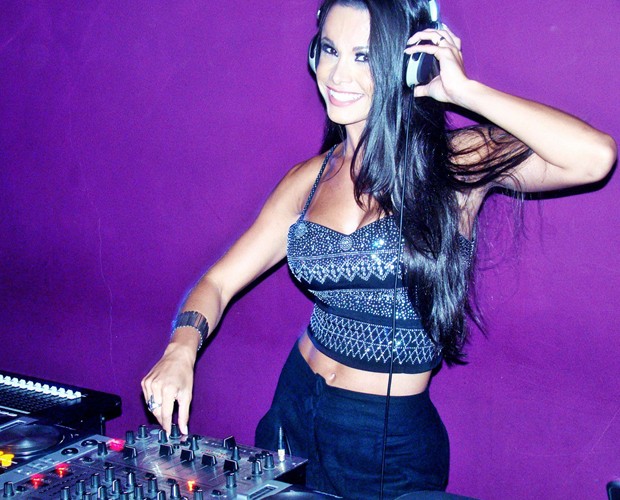 Fernanda D'avila atacou de DJ em boate de Salvador (Foto: Arquivo Pessoal)