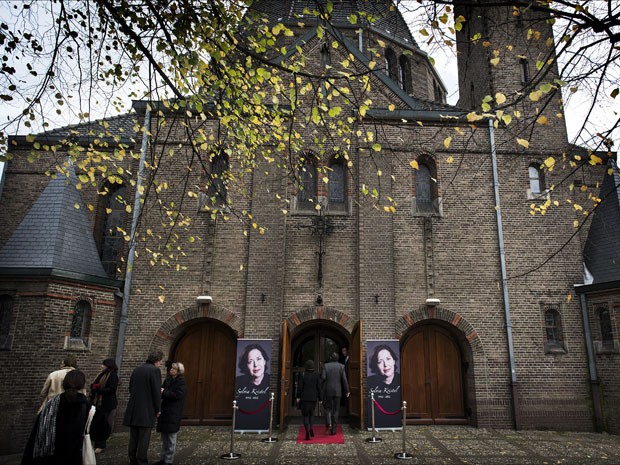Imagem mostra a frente da igreja em Utrecht, na Holanda, onde aconteceu o velório de Sylvia Kristel, conhecida pelo papel no filme erótico 