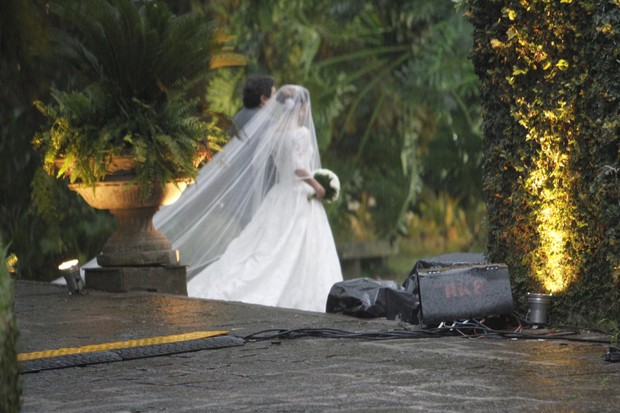 Luiza Tellechea, a noiva (Foto: Marcos Ferreira / Brazil News)
