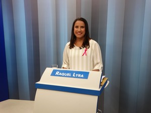 Raquel Lyra (PSDB) se prepara para debate realizado pela TV Asa Branca. (Foto: Kamylla Lima/G1) Raquel Lyra (PSDB) se prepara para debate realizado pela TV Asa Branca. (Foto: Kamylla Lima/G1)