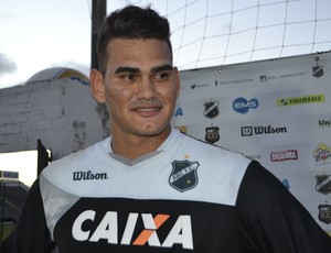 Saulo - goleiro do ABC (Foto: Jocaff Souza/GloboEsporte.com)