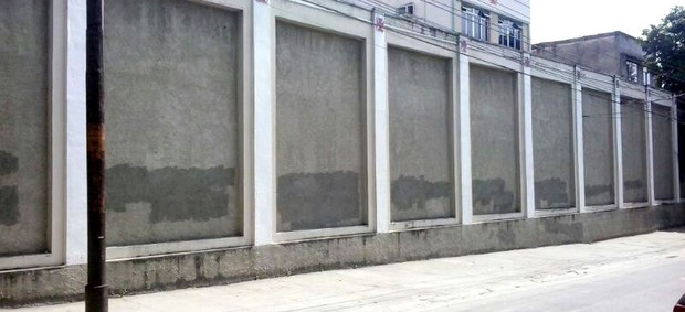 muro pichado são januário Vasco  (Foto: Raphael Bózeo)