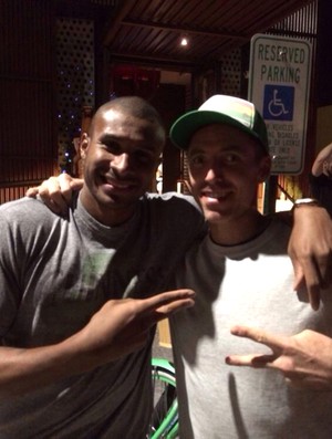 Leandrinho e Steve Nash (Foto: Divulgação )
