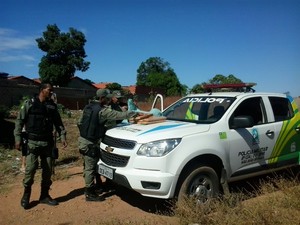 Responsáveis pela droga conseguiram fugir antes  (Foto: Socorro Pereira/Portal Jenipapo)