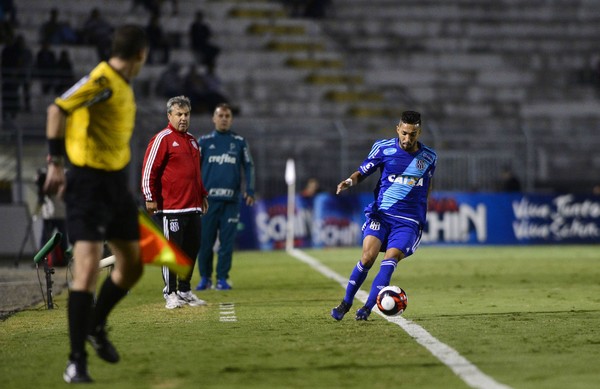 Tático, habilidoso e promissor: conheça Clayson, o novo reforço do Corinthians