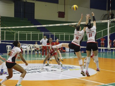 Cascavel Bauru Superliga B de vôlei (Foto: Luciano Neves/Divulgação)