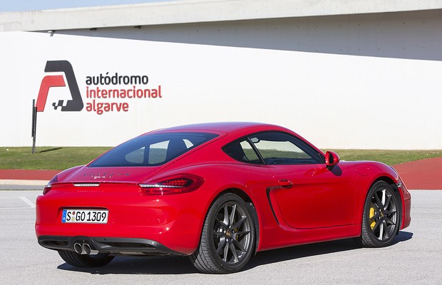 Porsche Cayman S (Foto: Divulgação)