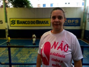 Vera Lúcia dos Santos, educadora e moradora de Heliópolis: &quot;não me sobra nada&quot; (Foto: Amanda Previdelli/G1)