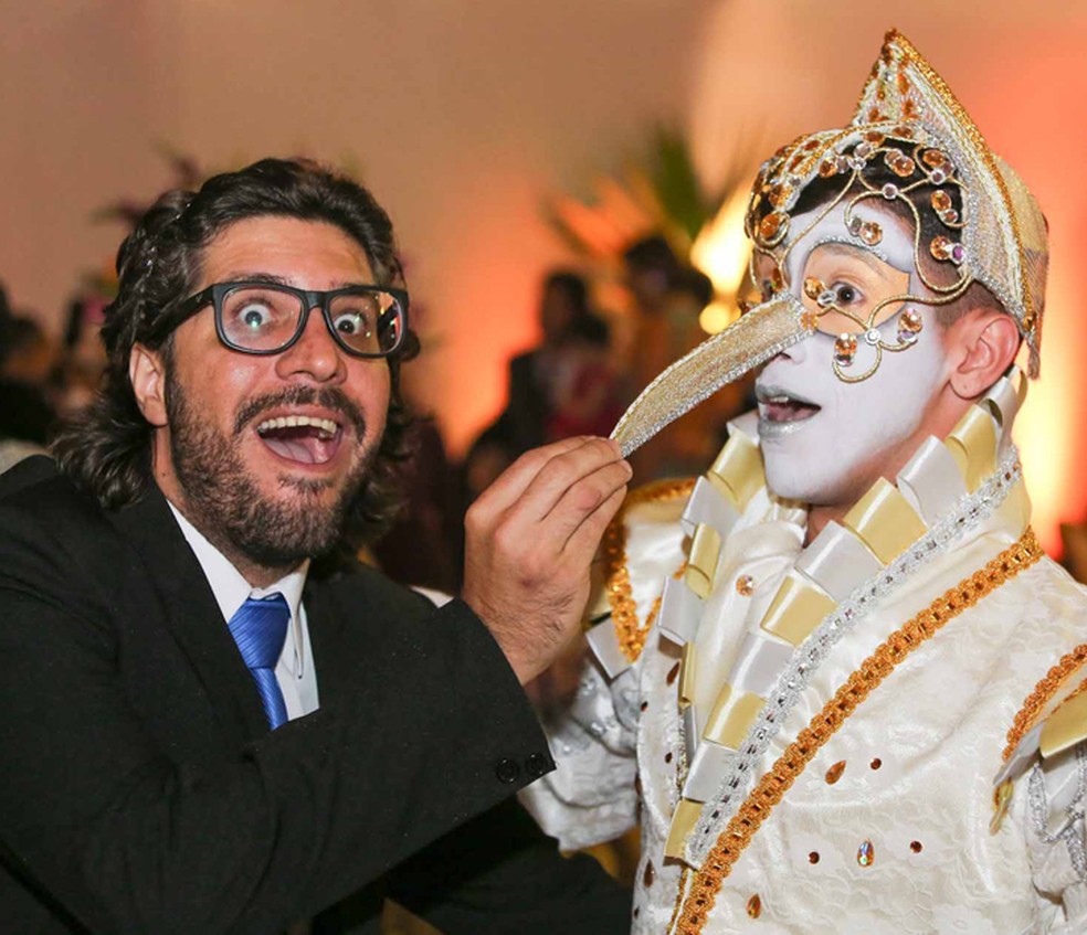 Ilmar se divertindo na festa do casamento de Elis (Foto: Foto: Johnny Keppk)