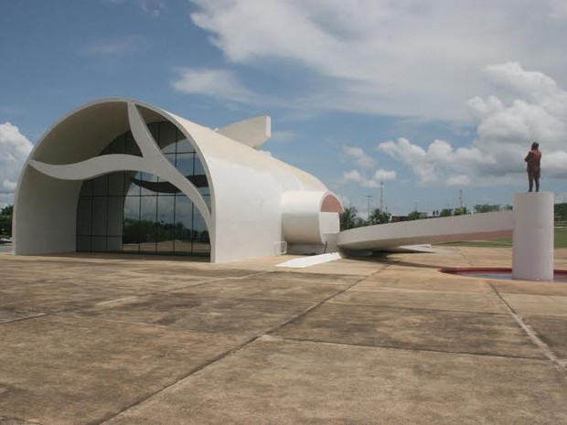 Palmas foi presenteada com um dos projetos arquitetônico de Oscar Niemeyer, na obra do Memorial Coluna Prestes (Foto: Divulgação/ Prefeitura de Palmas)