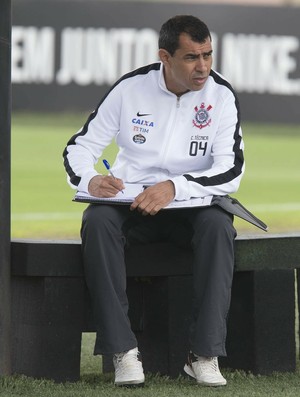 Irregular no Brasileirão, Corinthians não vence fora de casa há dois meses