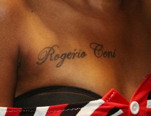Rogério Ceni fã tatuagem São Paulo (Foto: Rubens Chiri / saopaulofc.net)