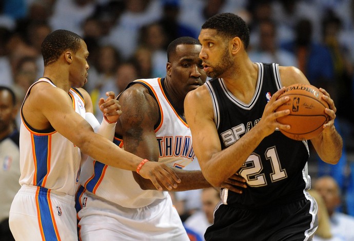 Tim Duncan San Antonio Spurs x Oklahoma City Thunder  (Foto: Reuters)