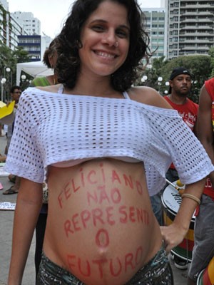 Protesto em Salvador, na Bahia, contra Marco Feliciano (Foto: Genilson Coutinho/Dois Terço)